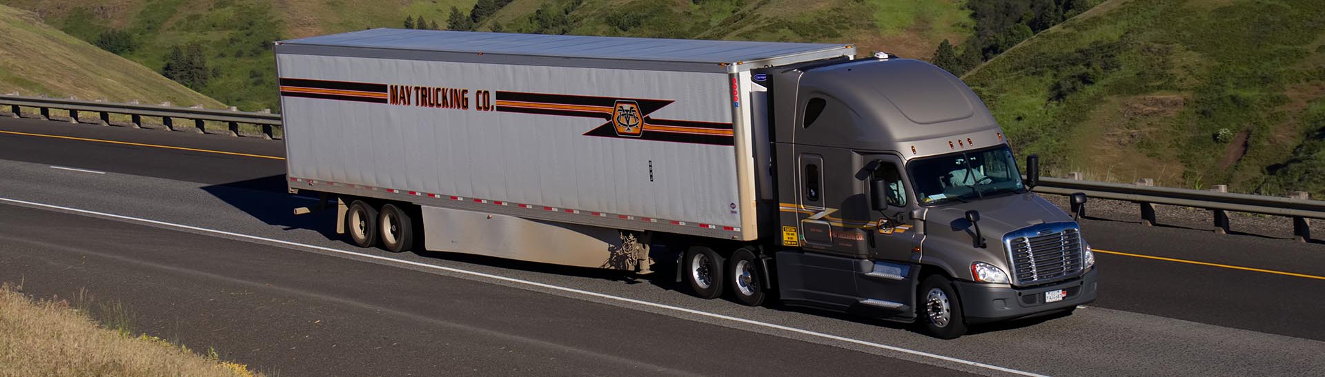 Louisburg Trucking Company, Freight Forwarding Services and Logistics Services
